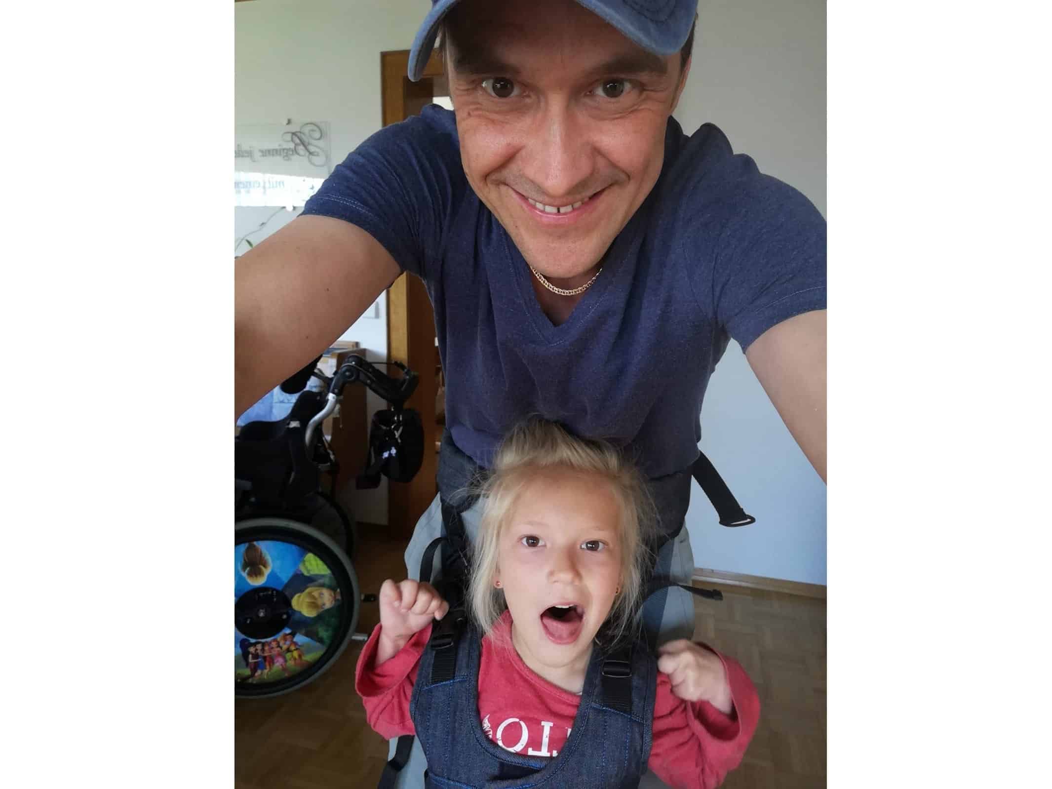 Sarina und Papa