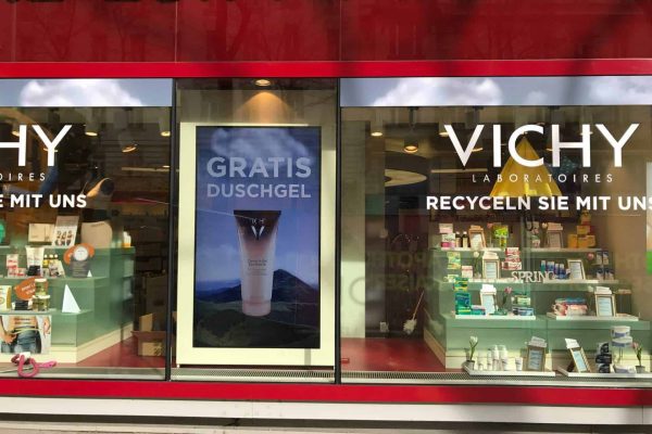 werbebildschirm schaufenster